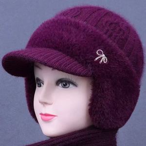 Nouvelle casquette tricotée unisexe automne-hiver, chaude et décontractée, avec doublure en velours épais, protection des oreilles, motif camouflage à carreaux et nœuds, pour la plage et les affaires - Product Image 4