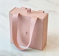 Boîte cadeau de luxe en similicuir avec poignée en ruban, boîte de rangement pour bijoux avec logo personnalisé pour collier, bague, boucles d'oreilles