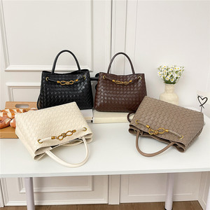 Bolsos de Hombro Populares con Textura Tejida, Bolsos de Mano de Lujo Modernos para Mujer, Nuevos Bolsos Cruzados Primavera 2026 - Product Image 1