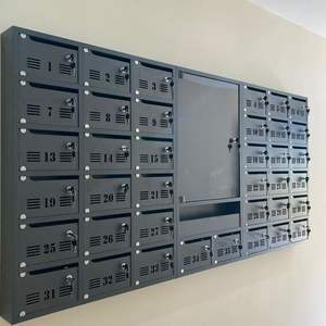 Boîte aux lettres murale en acier sur mesure pour immeuble d'appartements, unité de 8 portes en métal noir - Product Image 2