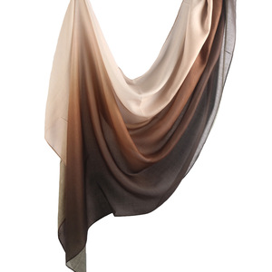 Écharpe carrée en modal de haute qualité, châle d'été pour femmes, large bord, fine, peinte à la main, dégradé de couleurs, respirante, foulard musulman - Product Image 6