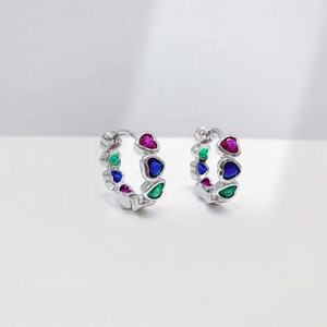 ต่างหูเงินแท้ 925 ชุบทอง รูปทรงเรขาคณิต ประดับเพชรซิคอนสีสันสดใส เรียบง่าย ไม่ซ้ำใคร สไตล์ครูตะวันตก ทันสมัย ราคาโรงงาน - Product Image 3