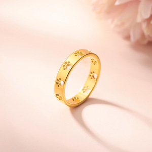 Bague tendance en acier inoxydable au design populaire, motif patte d'animal creuse (chat/chien) mignonne et adorable, pour femme, vente en gros <span class=keywords><strong>de</strong></span> bijoux - Product Image 2