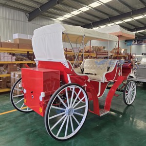 Carruaje Real de Lujo Rojo de Cuatro Ruedas para Recorridos Turísticos y Bodas, Capacidad para 4-6 Personas, Color y Estilo Personalizables - Product Image 6
