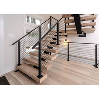 Grandsea Escalier intérieur droit moderne personnalisé Escalier flottant en acier avec bande de roulement en bois et verre Raling pour une utilisation en appartement