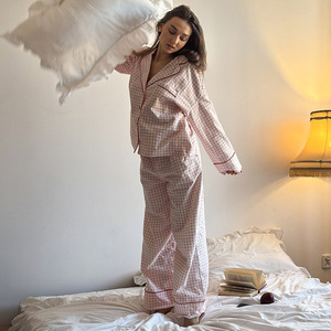 Set <span class=keywords><strong>Pigiama</strong></span> a Quadri in Puro <span class=keywords><strong>Cotone</strong></span> SMOOTH, Maniche Lunghe, Primavera ed Estate, Confortevole e Delicato sulla Pelle, Abbigliamento da Casa per Donne - Product Image 4