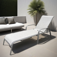 Chaise longue réglable en rotin avec cadre en aluminium pour jardin, lit de jour élégant pour l'extérieur – Offre Spéciale
