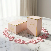 Boîte à bougies de luxe personnalisée par le fabricant, en carton rigide coloré, avec gaufrage, revêtement UV et doublure en éponge, pour emballage artisanal carré unique