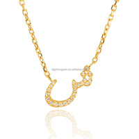 Personalizado deslustre libre 18K chapado en oro de acero inoxidable circonitas cúbicas árabe inicial letra collar nombre Collar para mujer