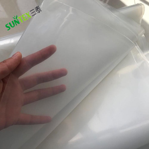 Film <span class=keywords><strong>plastique</strong></span> <span class=keywords><strong>agricole</strong></span> en LDPE avec protection UV, film PE transparent pour serre, <span class=keywords><strong>rouleau</strong></span> de 150 microns/200 microns, largeur de 10 m - Product Image 3