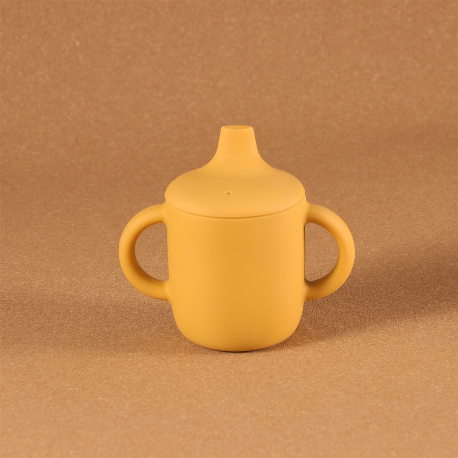 สีเหลืองเข้ม