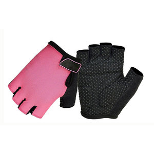 Gants de cyclisme demi-doigts de haute qualité avec coussinet en mousse antidérapante à prix économique fabriqués au Pakistan - Product Image 1