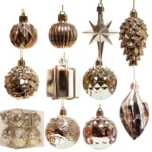 Vari stili di decorazioni natalizie, placcato a forma speciale palle di Natale in scatole