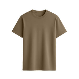Camiseta Deportiva Casual para Hombre, Diseñada para Comodidad, Movimiento Fácil y Uso Diario con Estilo en Todas las Condiciones Climáticas - Product Image 1