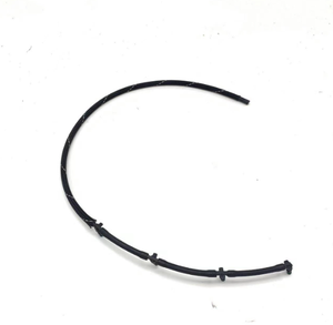 Venta al por mayor A6510700132 Conjunto de manguera de combustible Nueva línea de tubo de manguera de alimentación de suministro de combustible de nylon para Benz - Product Image 1