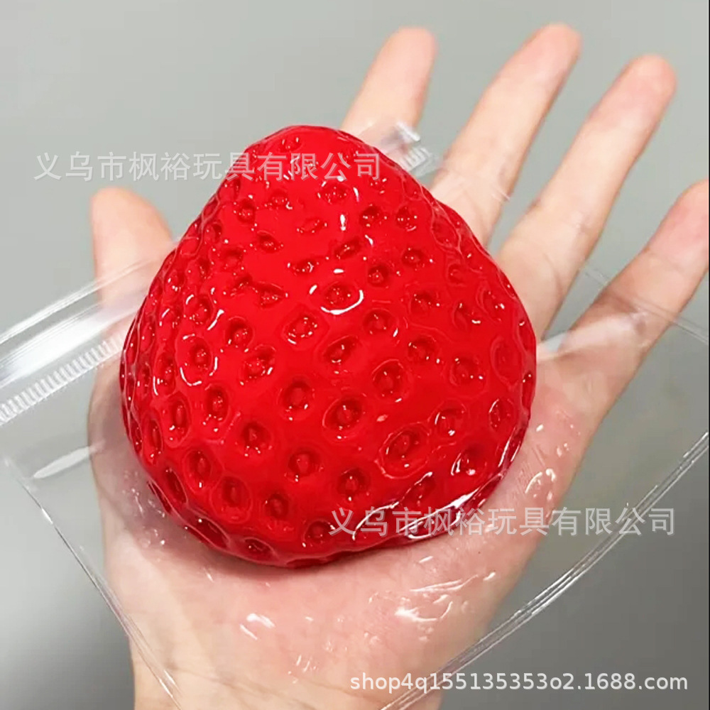 Big strawberry-pinch le
