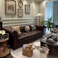 Amerikanischer Chersfield Vintage Echtleder Ausziehbares Sofa, Wohnzimmer Sofagarnitur, Lederkunst Europäisches Massivholz
