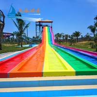 Parc Aquatique en Fibre de Verre avec Toboggans, Maison d'Eau, Aire de Jeux pour Enfants et Maison d'Aventure pour Adultes