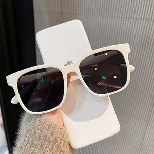 แว่นกันแดดทรงสี่เหลี่ยมเชอรี่เลนส์ PC UV400 แฟชั่นสำหรับผู้ชายลายเสือดาวสีเทาประเภท 3 แว่นกันแดด - Product Image 4