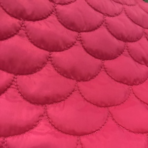 Tela Acolchada 100% Poliéster Impermeable y Resistente al Viento para Chaquetas de Hombre y Mujer, Hecha en Vietnam - Product Image 6