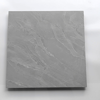Carreaux de marbre de couleur grise de Carreaux de sol Maison 600*600 pour la porcelaine de plancher dans le Guangdong