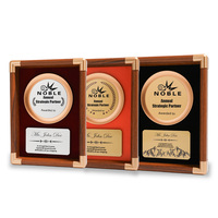 Médailles de certificat de nomination d'honneur d'entreprise personnalisables Plaque de récompense en métal et en bois