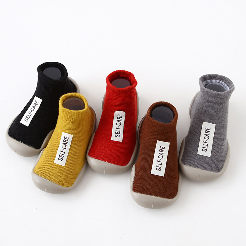 Тапочки детские с резиновой подошвой, Нескользящие, толстая подошва, носки для пола, для начинающих ходить мальчиков и девочек, весна-осень