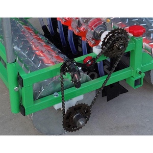 Semoir à légumes à essence multi-rangs, machine à planter efficace pour les oignons, les choux, les poivrons, équipement agricole à haute productivité - Product Image 3