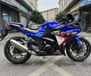 Moto sportive d'occasion <span class=keywords><strong>Kawasaki</strong></span> <span class=keywords><strong>Ninja</strong></span> V6 Style 400cc refroidie par eau, idéale pour les débutants, parfaite pour les trajets quotidiens - Product Image 2