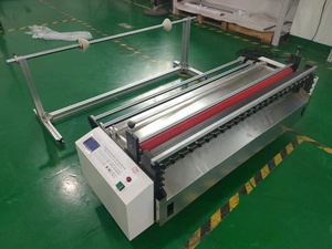 Machine de découpe et de refendage de tissus non tissés QK-1200 haute vitesse, de rouleau à feuille, pour l'habillement - Product Image 4