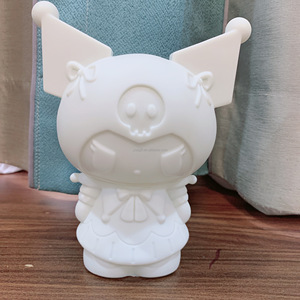 Nouvel arrivage de sculpture d'animal en résine faite à la main avec détails peints à la main-Tirelire incassable et jouet de décoration intérieure - Product Image 1