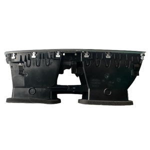 Ventilaciones de Aire Acondicionado Q3, Ventilaciones del Tablero (Izquierda, Derecha, Centro), Aire Acondicionado 8UD820951, 8UD820901, 902 - Product Image 4