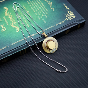 Collier pendentif en métal avec symboles de l'<span class=keywords><strong>équipage</strong></span> de Monkey D. <span class=keywords><strong>Luffy</strong></span> et Roronoa Zoro de One Piece, 30 couleurs, pour cosplay - Product Image 2