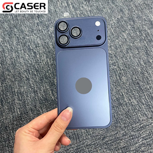 Nueva Funda Trasera Metálica Serie IP17 de Alta Calidad <span class=keywords><strong>con</strong></span> Lente de Flash Integrada para iPhone 17PM - Product Image 5