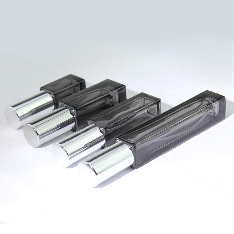 ขวดสีดำใส+ฝาครอบหัวฉีดสีเงิน