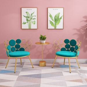 Sillón Moderno <span class=keywords><strong>para</strong></span> Sala de Estar u Hotel, Patas Doradas Electrochapadas, Mueble de Salón de Belleza con Terciopelo, Sillón Individual Pequeño - Product Image 5