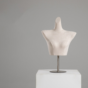 Maniquí Femenino de Terciopelo Gris de Lujo para Exhibición de Lencería, <span class=keywords><strong>Bikini</strong></span> Sexy, Pecho y Glúteos de Terciopelo - Product Image 5