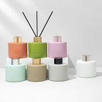 Bouteilles vides de diffuseur de roseau en verre transparent de 120ml avec bouchons Vente en gros en vrac de parfum personnalisé