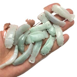 ได้รับการรับรอง jadeite ประเภท Sihui เครื่องประดับหยก<span class=keywords><strong>พม่า</strong></span>จี้หยกจี้ข้อมือปลาเครื่องประดับ - Product Image 1