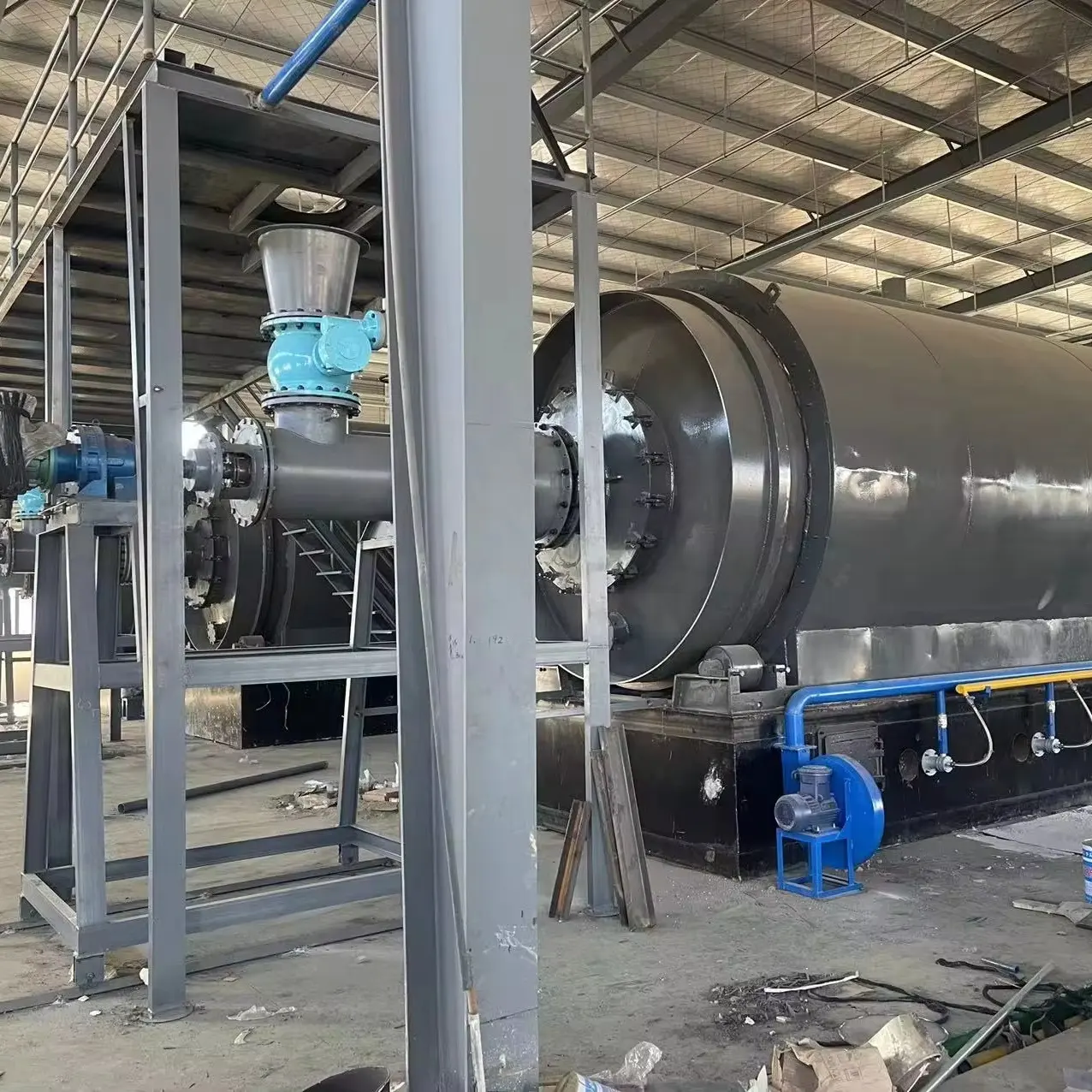 Yakıt yağına lastik geri dönüşümü için çin'de sürekli lastik pyrolysis makinesi ısıl bozunum tesisi