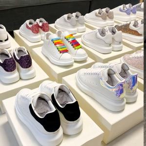 Zapatillas Deportivas Blancas Casuales de Marca de Lujo de Alta Calidad, Estilo Nuevo, de Cuero MQ, Ligeras, para Exteriores - Product Image 1