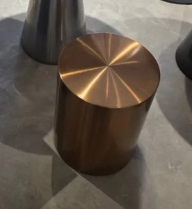 Tavolino da Caffè Moderno Italiano a Forma di Cono con Bordi in Acciaio Inossidabile per Soggiorno, Hall d'Hotel e Arredamento per Club - Product Image 6