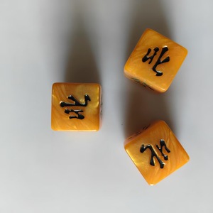 Dados de Mahjong Acrílicos Dorados de 26 mm, Marcadores de Dirección del Viento (Oriente, Sur, Oeste, Norte) para el Juego de Mahjong - Product Image 4