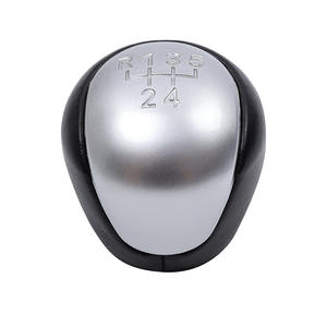 Poignée de levier de vitesses Hyundai en cuir argenté 5/6 vitesses, design ergonomique pour boîte manuelle - Product Image 3