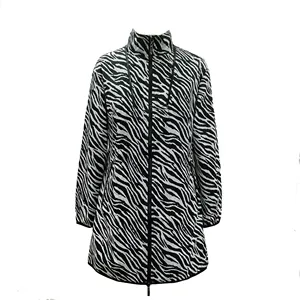 2023 neue Frauen Frühling Sommer Polyester Jacquard Zebra muster lässig lange Sport Wind jacke Jacke Kapuze Outdoor benutzer definierte Logo