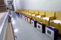 Machine de soudage et de découpe au laser à fibre portable QCW 12 kg, refroidie par air, 300 W/600 W, 2 en 1, pour la soudure de panneaux publicitaires