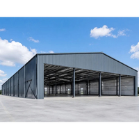 Bâtiment d'entrepôt en acier à portée libre sur mesure, structure métallique préfabriquée en acier galvanisé à chaud avec panneaux sandwich