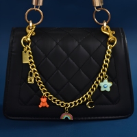 Gantungan Tas Logam Berbentuk Beruang Kartun Lucu dengan Bunga Pelangi, Liontin Enamel, Hiasan Rantai Tas, Ornamen Fashion, Hadiah untuk Anak Perempuan dan Wanita