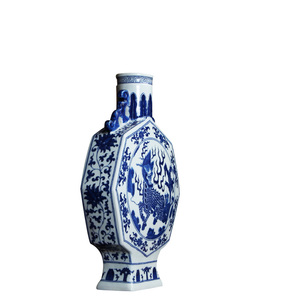 Décorations de vase en porcelaine bleue et blanche de nouveau style Chine Antique Binaural <span class=keywords><strong>Yuan</strong></span> Dynasty Vase en céramique plat bleu et blanc - Product Image 3