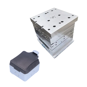 أدوات حقن القالب البلاستيكي بتصميم احترافي Oem لحماية المقبس الوظيفي البلاستيكي - Product Image 1